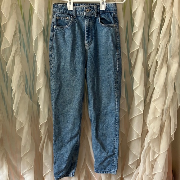 Zara Jeans Vintage Zara Size 4 Mom Jeans 28 Inseam Poshmark